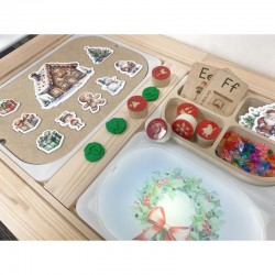 Christmas puzzle / figures/ story scene play set